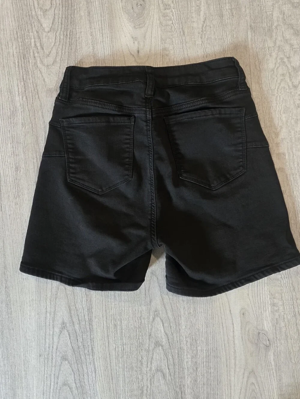 Shorts , curvy high rise shorts, size 5/27